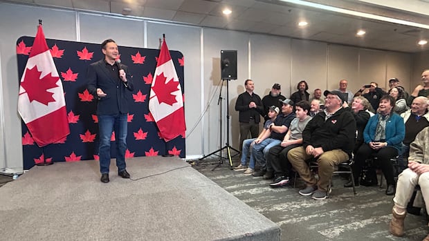 Poilievre takes aim at high cost of living, DFO policy during Yarmouth visit