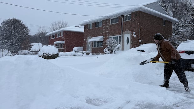 Heavy snow and bitter cold grip Waterloo region and surrounding area