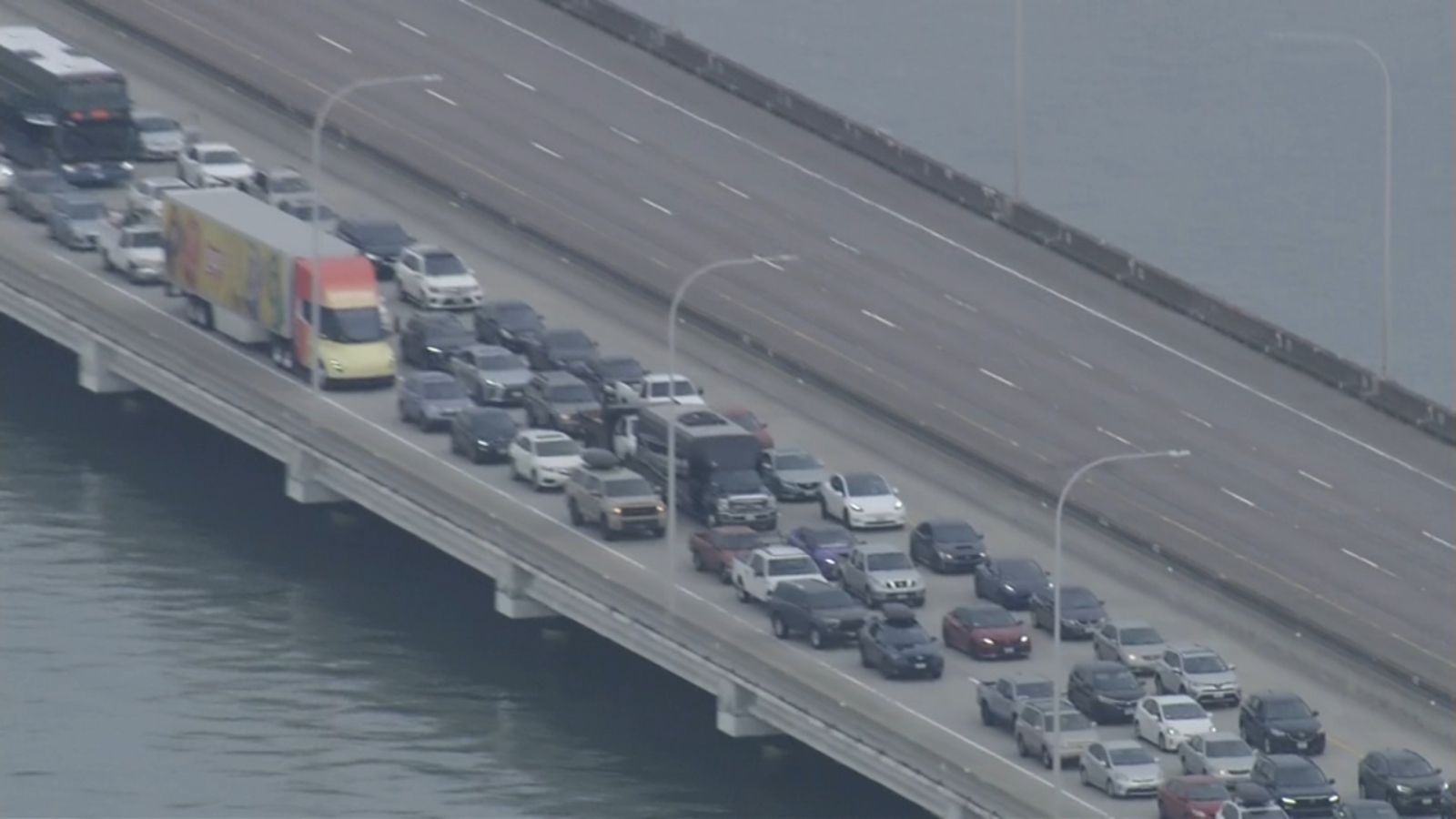 1 lane reopens on San Mateo Hayward Bridge following deadly car crash, authorities say