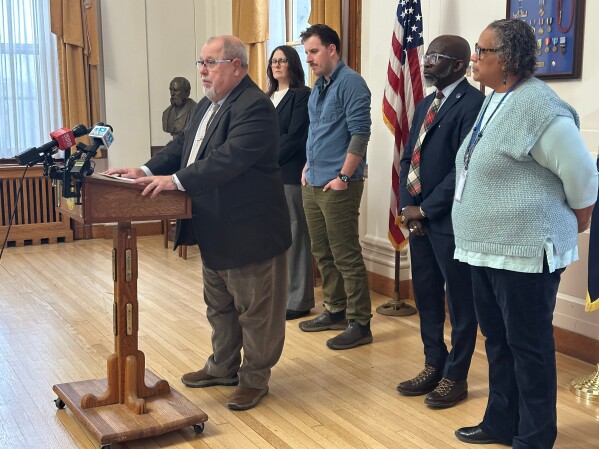 Mayor Mark Dion speaks at a news conference about ICE activity Wednesday, Jan. 21, 2026, in Portland, Maine. (AP Photo/Patrick Whittle)
