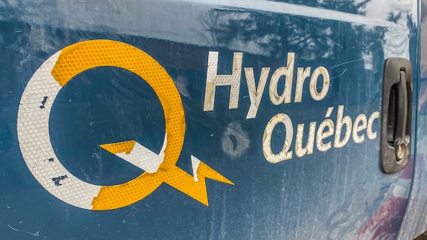 Emergency shelter opens for people in Côte Saint-Luc, NDG area as power outage drags on