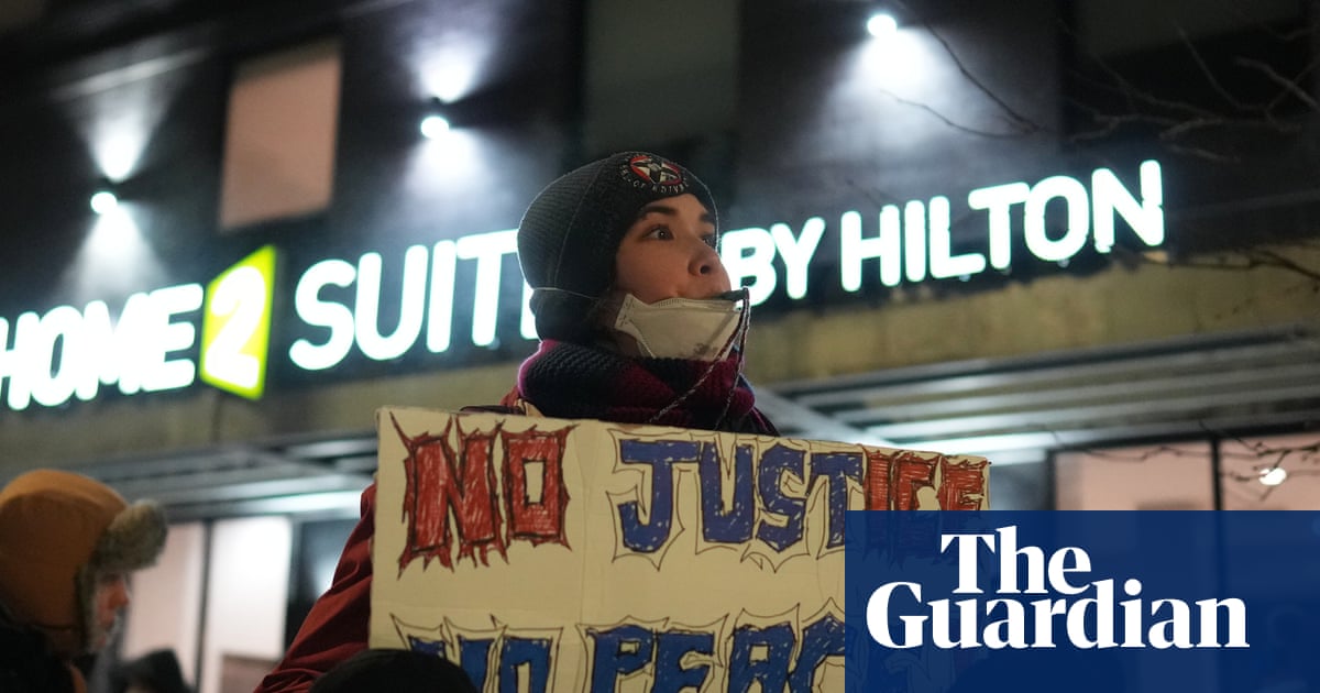 Trump’s ICE crackdown faces reckoning as outrage mounts over Alex Pretti shooting | Minneapolis