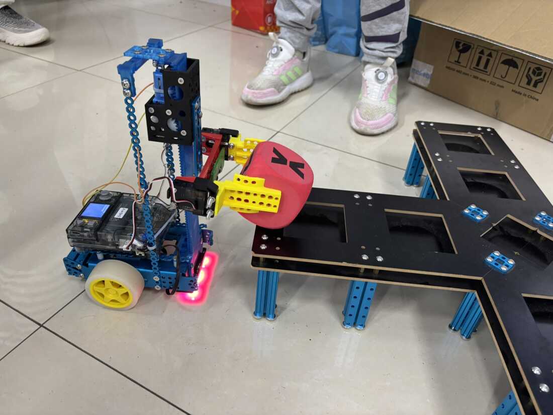 AI is now mandatory in Beijing school.