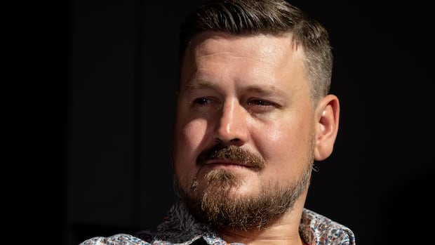 Suspended Edmonton detective should be dismissed for leaking files to CBC: tribunal