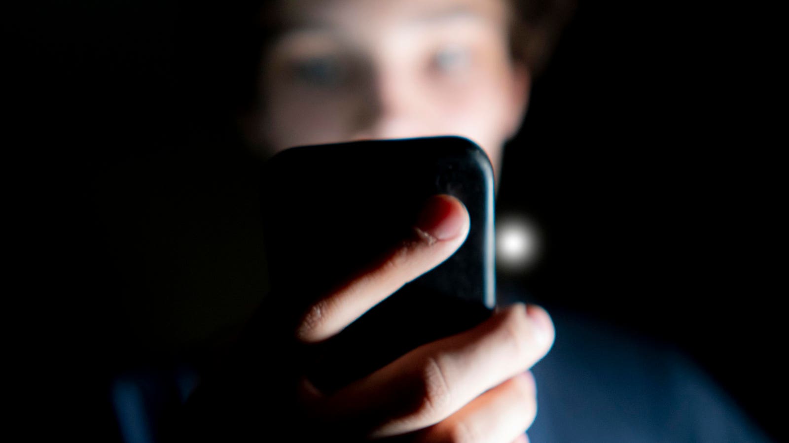 Porn Ban For Millions Of iPhone And Android Users Starts Feb. 2