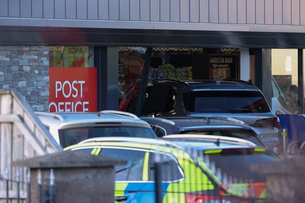 Coalisland: Man dies after car crashes through Tyrone Spar shop on Moor Road