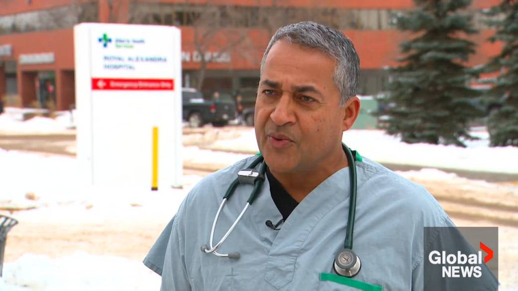Click to play video: 'E.R. doctors say Alberta hospitals in crisis even before call for state of emergency'