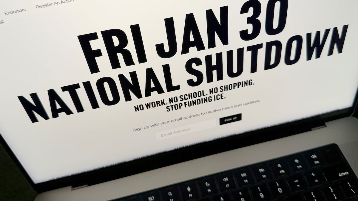 Oregon businesses and students join general strike Friday to protest immigration enforcement