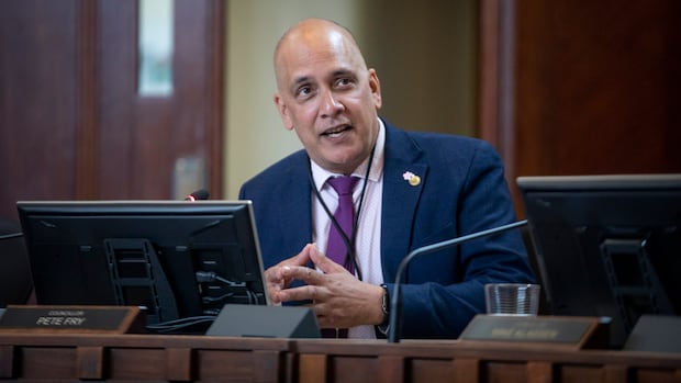 Vancouver Coun. Pete Fry announces run for mayor