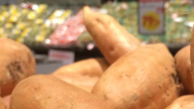 Edmonton city councillor wants province to revisit rules on restrictive covenants to help prevent food deserts