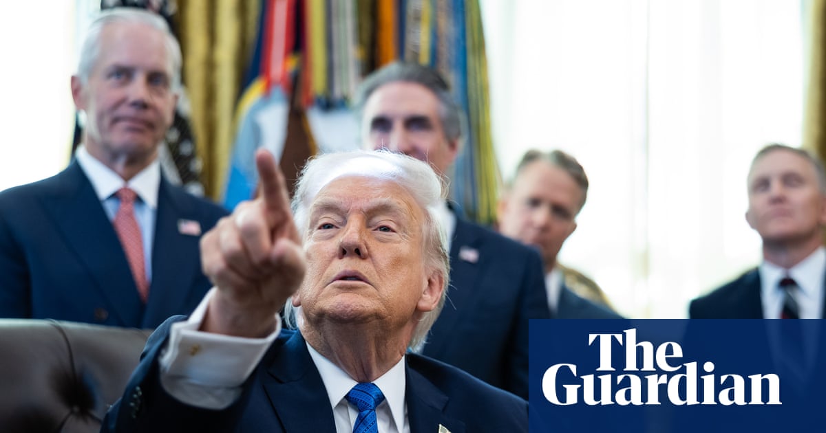 Trump wants to build 250ft Washington DC arch that dwarfs Lincoln Memorial – report | Donald Trump