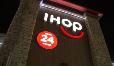 Richmond IHOP employee shot and killed by coworker, police say; suspect shoots himself outside San Pablo police station