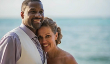 Linda Brown, missing Chicago teacher, found dead in Lake Michigan at 31st Street Harbor: Cook County Medical Examiner's Office