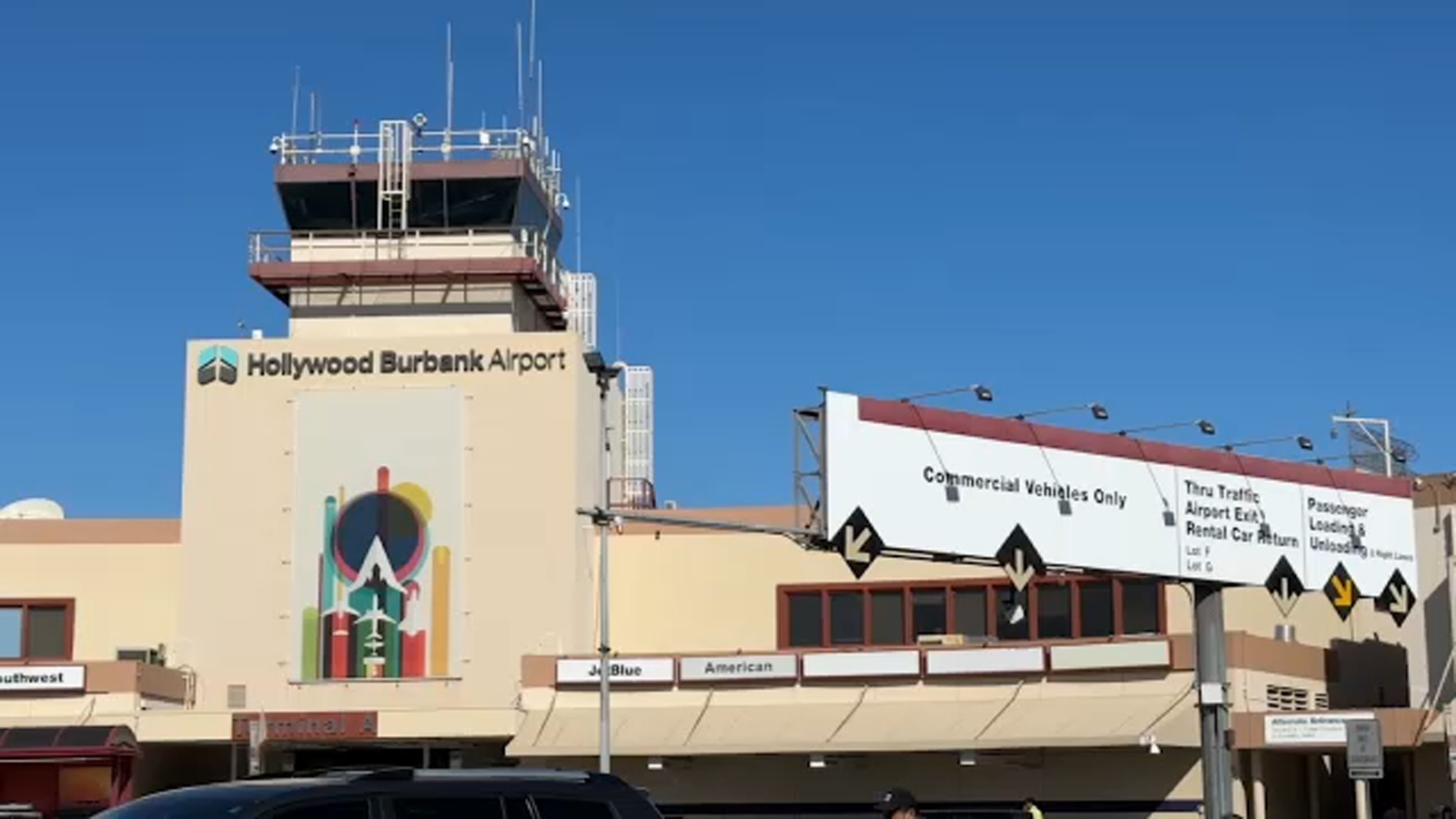 Airlines voicing concerns over dangers of mid-air crash at Hollywood Burbank Airport, NTSB chair says