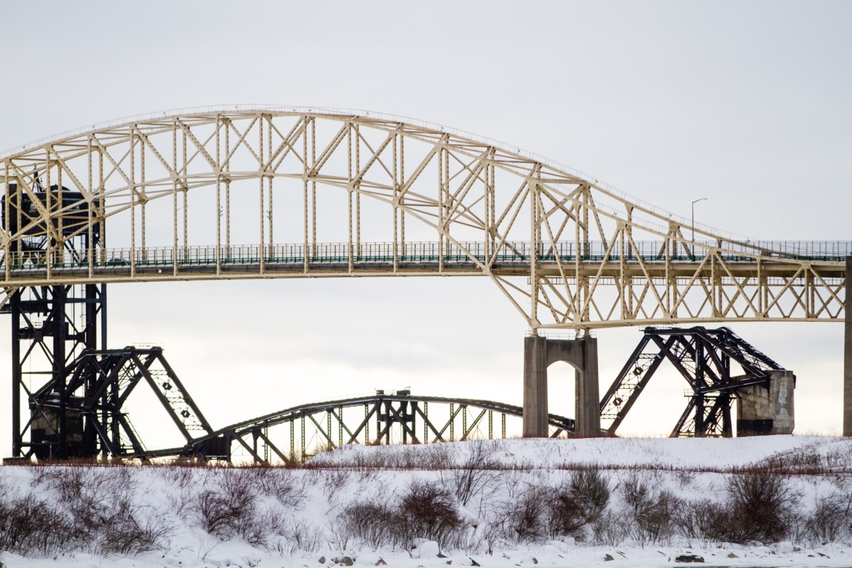 Bridge traffic continues sharp decline despite holiday season