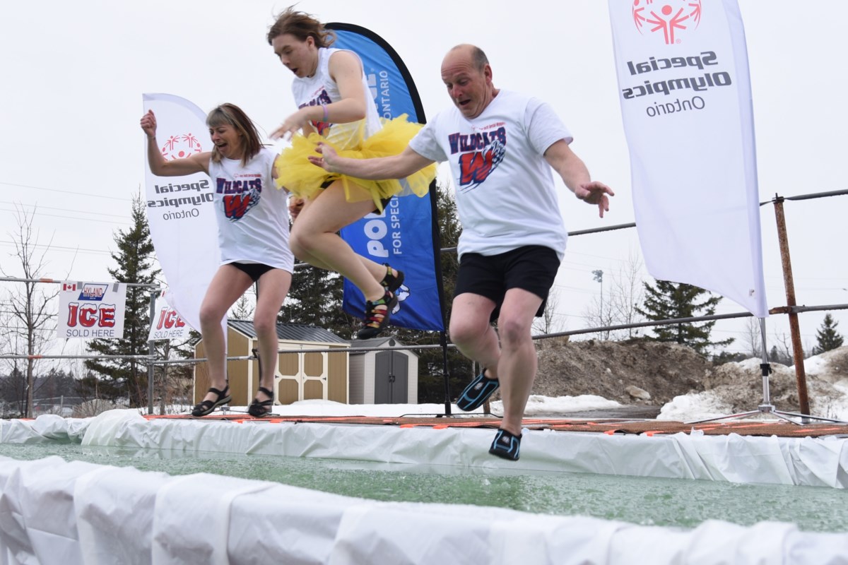 Polar Plunge returns to North Bay