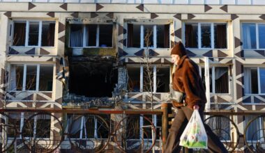 Russian war deaths are rising to unsustainable levels, says Ukraine | Russia-Ukraine war News