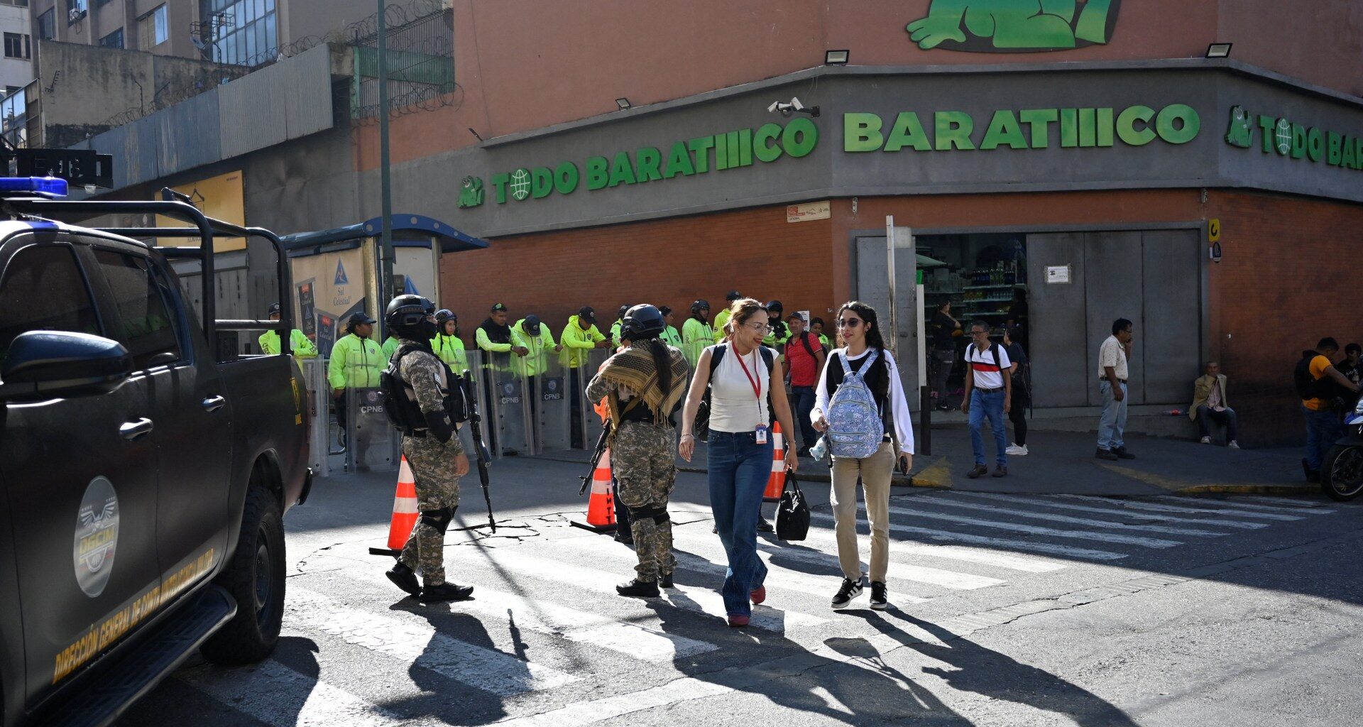 Price hikes, queues and tension: Venezuela shoppers uneasy after US bombing | US-Venezuela Tensions News