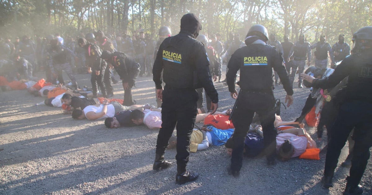 7 police officers killed in attacks in Guatemala after prison crackdown on gangs