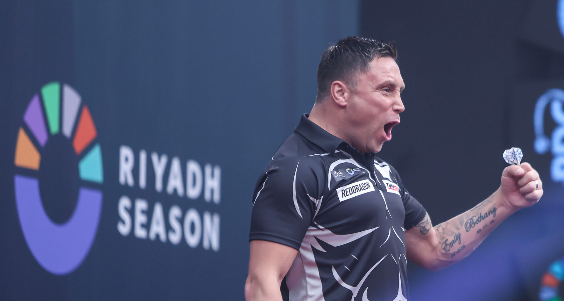 Price takes centre stage in Riyadh, as Leung stuns Noppert