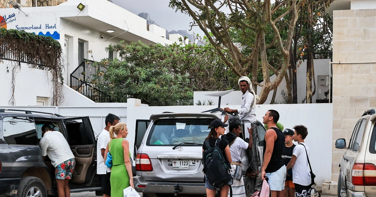 Tourists on remote desert island stranded after rift between U.S. allies