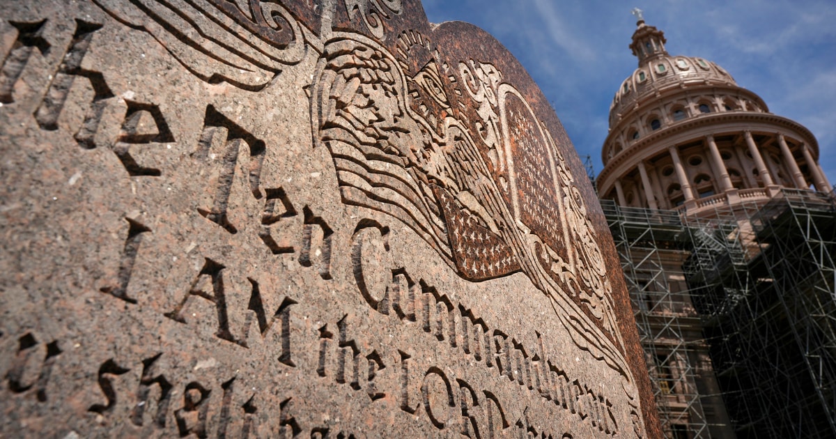 Texas to defend law requiring Ten Commandments in classrooms