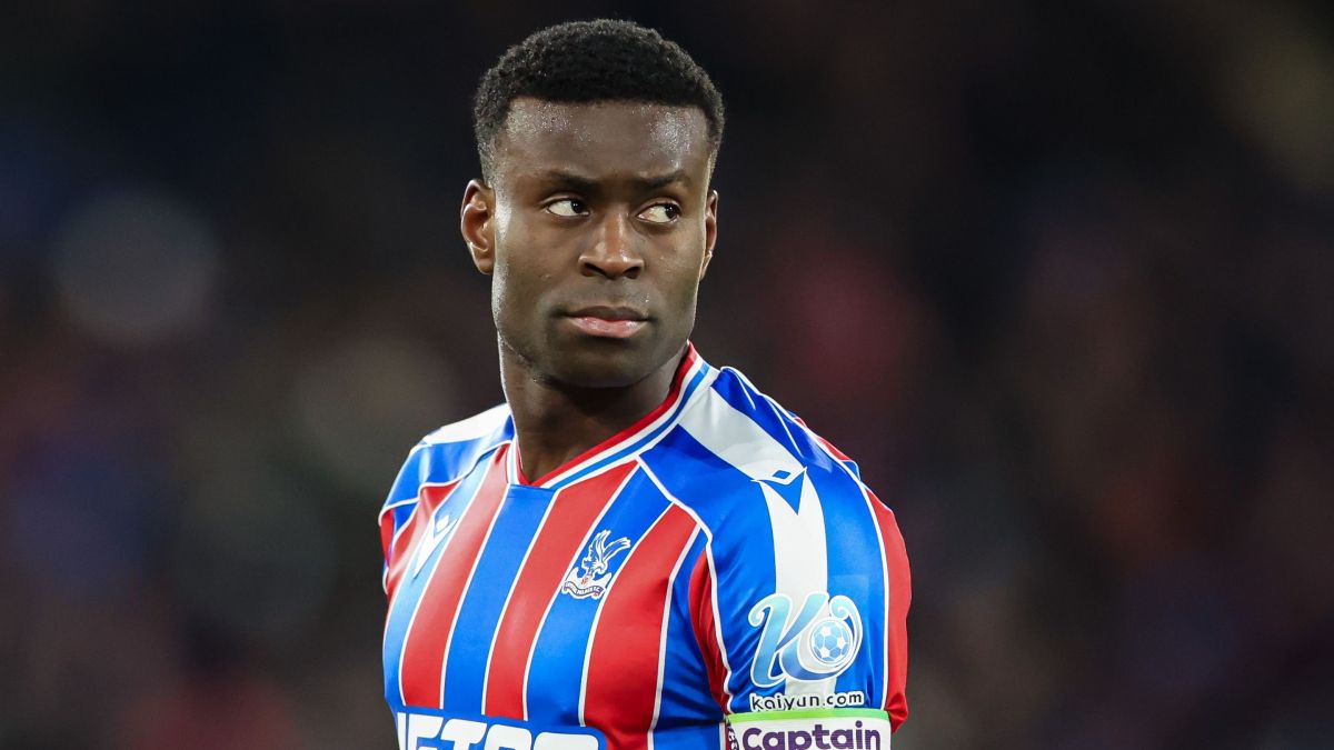 Manchester City close in on £20m deal for defender