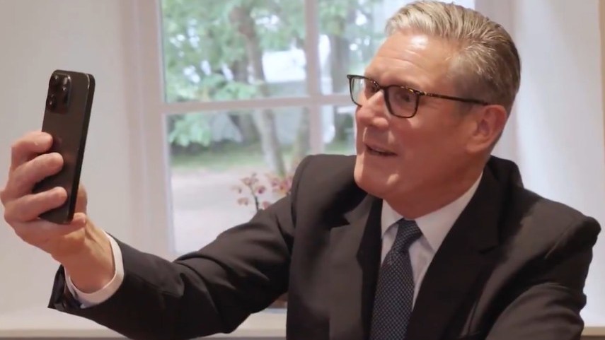 Keir Starmer hesitant to ban apps for under-16s ‘due to his kids’