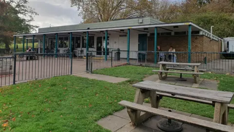 LDRS Parliament Hill Café, Hampstead Heath