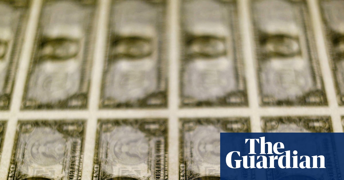 US dollar sinks to its lowest level in four years | Dollar