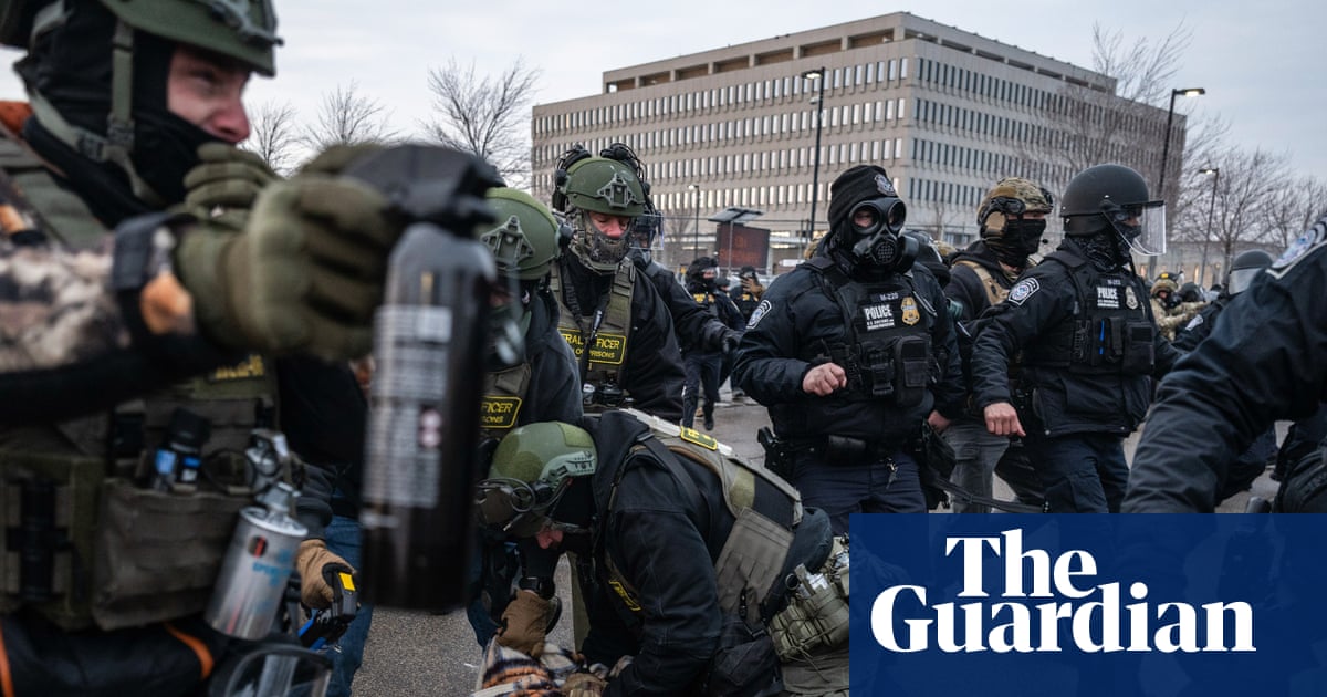 US court allows ICE to arrest and pepper-spray peaceful protesters in Minnesota | ICE (US Immigration and Customs Enforcement)