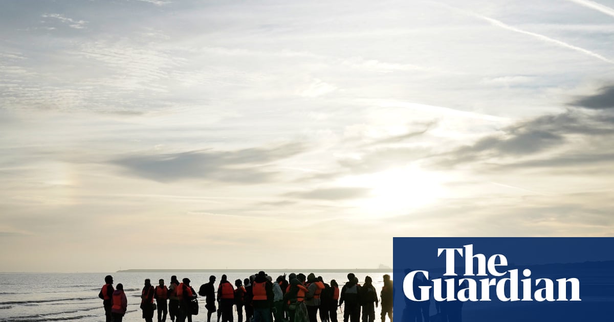 ‘Shameful’ 41,000 people reached UK by small boat last year, says Home Office | Immigration and asylum
