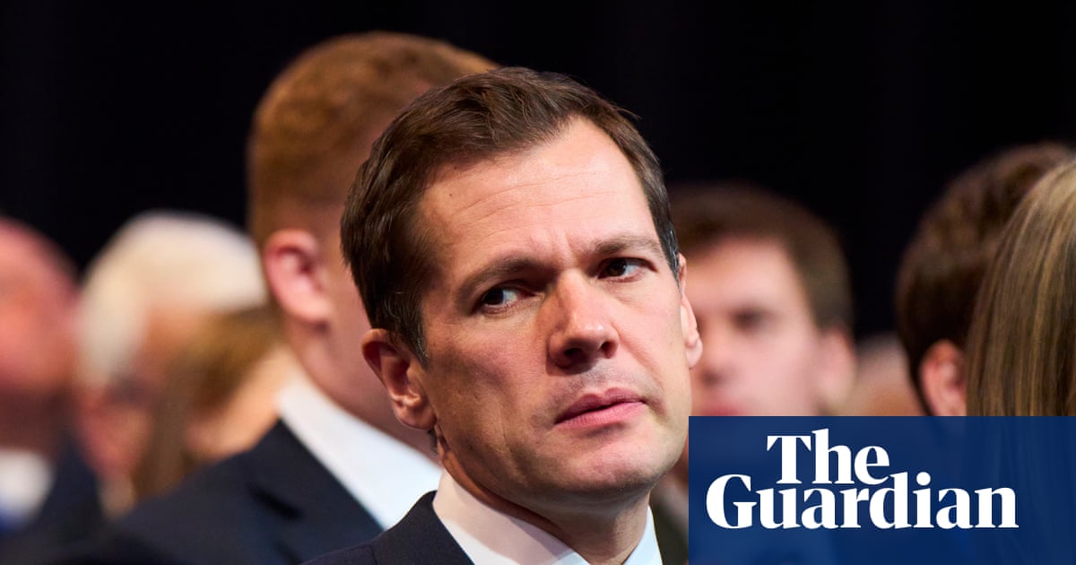 Kemi Badenoch sacks Robert Jenrick over ‘defection plans’ | Robert Jenrick