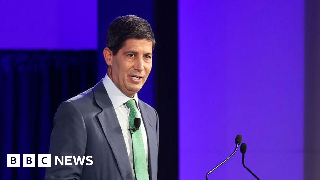 Who is Kevin Warsh, Trump's pick for Fed chair? - BBC