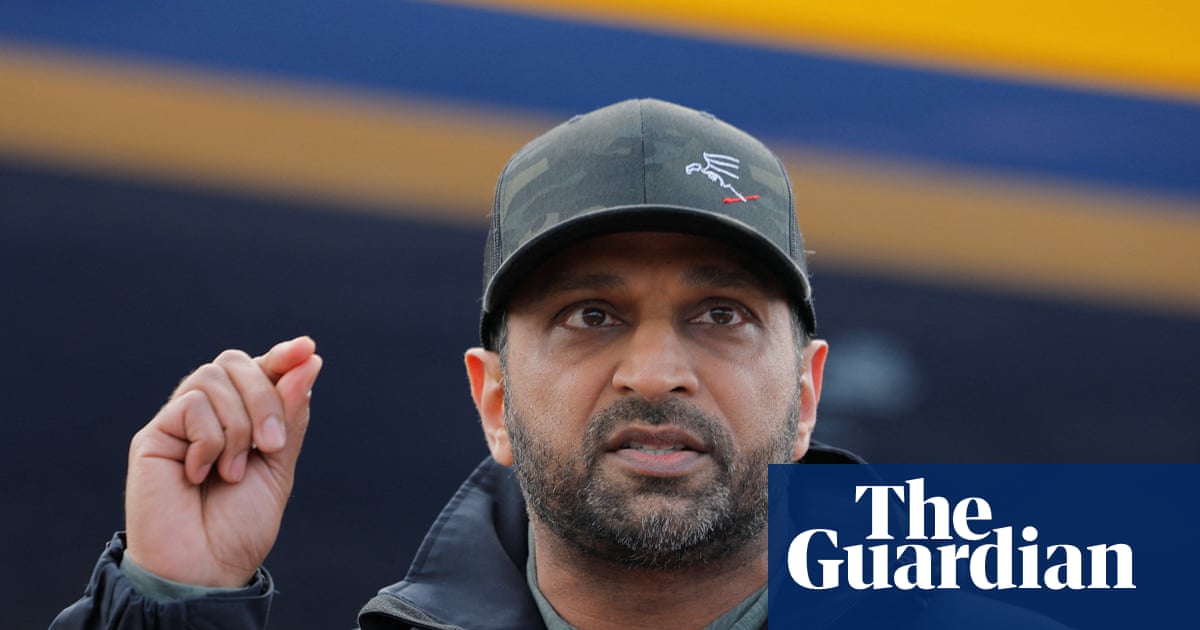 FBI to investigate Minneapolis activists after far-right claim about Signal chats | Trump administration