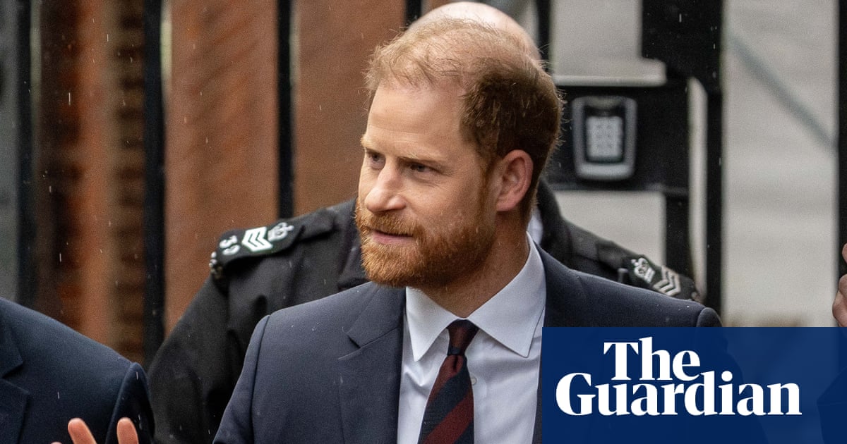 Prince Harry accuses Daily Mail publisher of wanting to drive him ‘to drugs and drink’ | Prince Harry