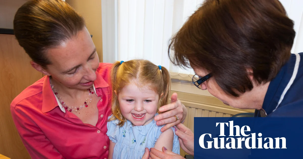 Children in England to be offered vaccines in their own homes | Vaccines and immunisation
