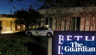 Arson suspect arrested after blaze at historic Mississippi synagogue | Mississippi