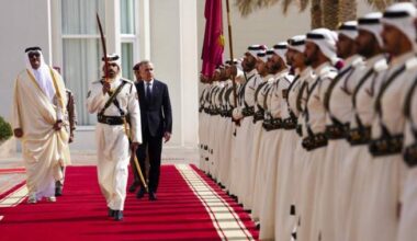 Qatar to invest in Canada’s major building projects, Carney says - National