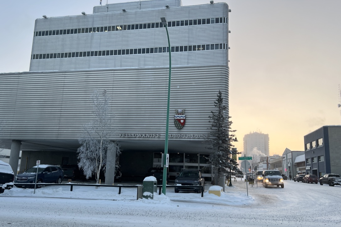 Crown plans to retry Behchokǫ̀ man for murder