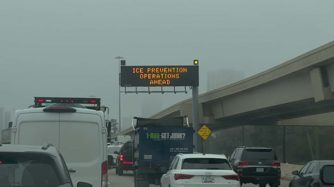 Houston road conditions: Where ice is closing roads during the storm