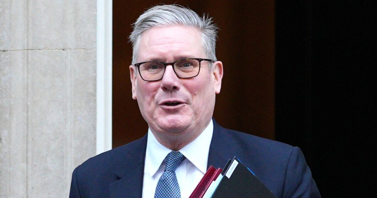 Keir Starmer makes 'yet another humiliating U-turn' on digital ID | Politics | News