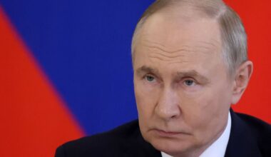 Russia threatens to take control of Greenland - 'Europe will s*** their pants' | World | News