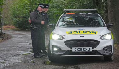 Locals explode over 'reckless' migrant army base decision | Politics | News