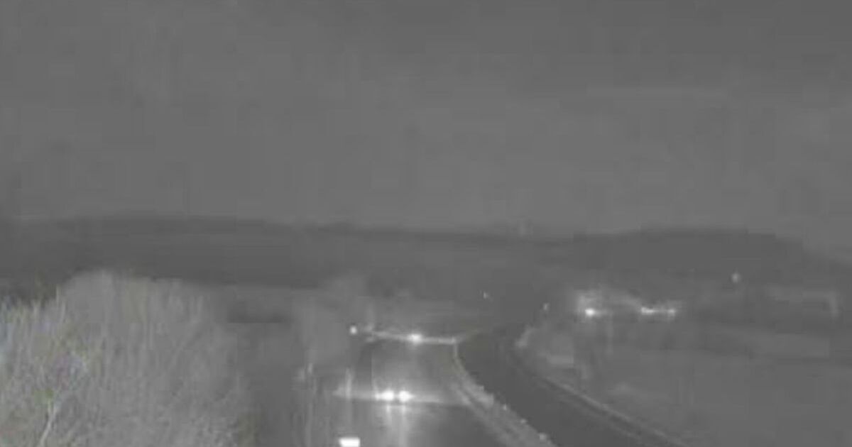 M5 traffic LIVE: Motorway closed due to Storm Chandra flooding causing major delays | UK | News