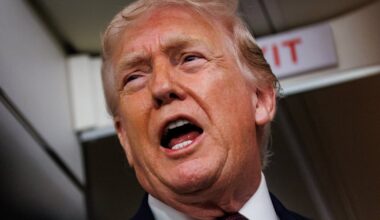 Trump Mocked After Posting 'Completely Insane' New Pic Of Himself