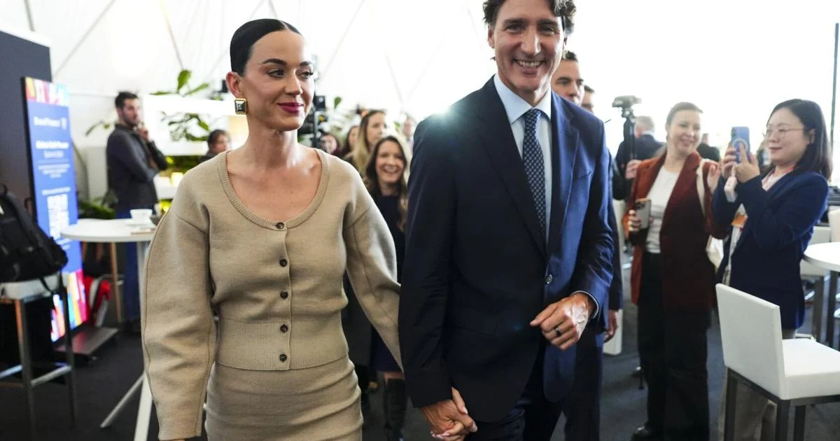 Justin Trudeau makes formal appearance in Davos with Katy Perry - Toronto Star