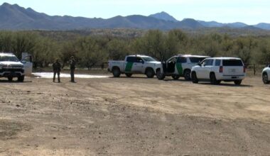 Suspect shot after fleeing from border patrol agent following traffic stop near Arivaca | Top Stories