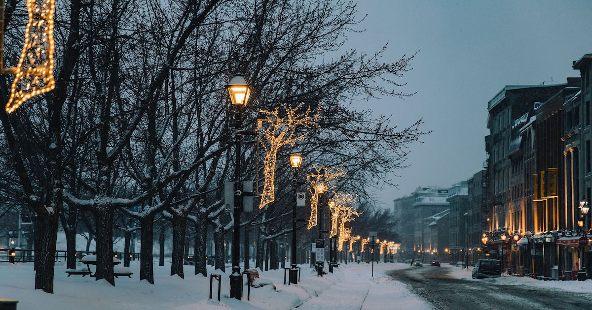 Snowy weather closes schools, cuts power to some homes - CTV News