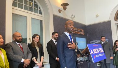 Mamdani reverses course on mayoral control as he taps new chancellor